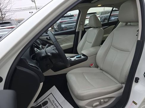 Certified 2022 INFINITI Q50 Luxe w/ Cargo Package image 9