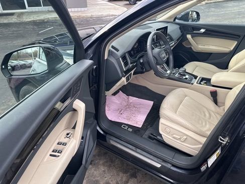 Used 2018 Audi Q5 2.0T Premium Plus AWD/4WD image 16