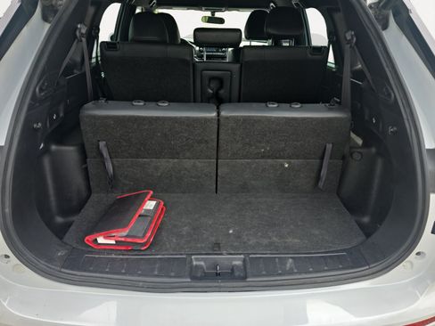 Used 2023 Mitsubishi Outlander SE Black Edition FWD image 12