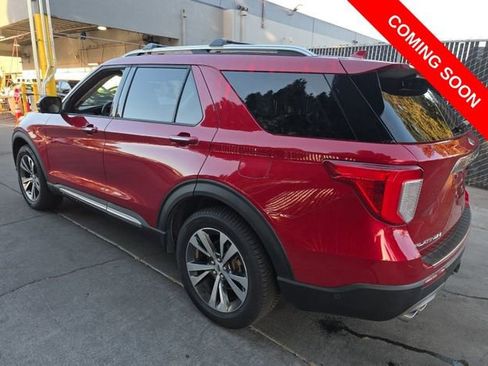 Used 2020 Ford Explorer Platinum AWD/4WD image 3