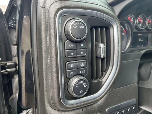 Used 2023 Chevrolet Silverado 3500 LT w/ Convenience Package AWD/4WD image 21