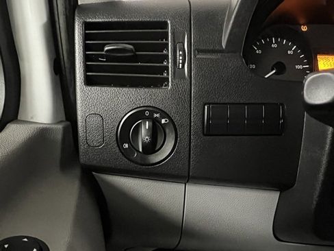 Used 2014 Mercedes-Benz Sprinter 144 Cargo image 33