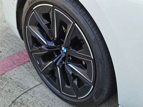 Certified 2023 BMW 760i xDrive image 14