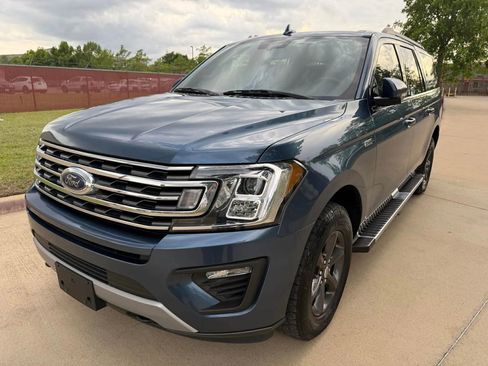 Used 2019 Ford Expedition Max XLT w/ Equipment Group 202A AWD/4WD image 2