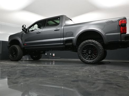 New 2026 Ford F250 XLT w/ XLT Premium Package AWD/4WD image 60