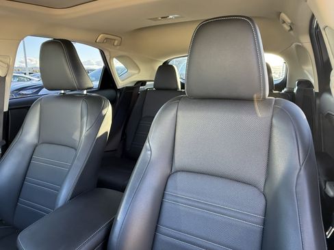Used 2017 Lexus NX 200t FWD image 19