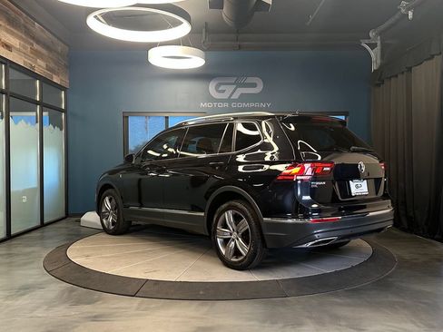Used 2021 Volkswagen Tiguan SEL AWD/4WD image 5