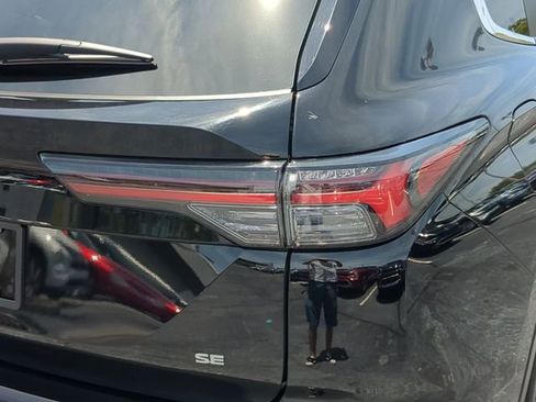 Used 2025 Mitsubishi Outlander SE FWD image 10
