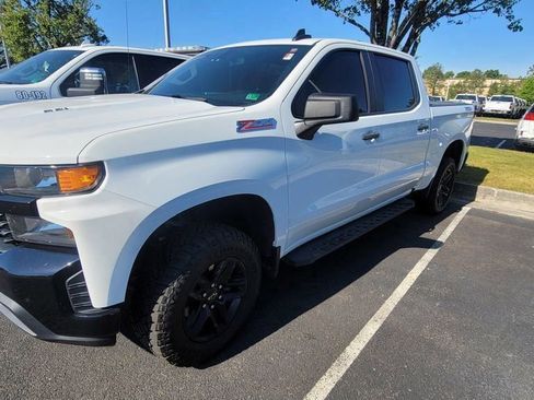 Used 2022 Chevrolet Silverado 1500 Custom Trail Boss AWD/4WD image 14