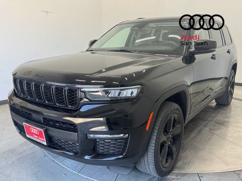 Used 2022 Jeep Grand Cherokee L Limited w/ Black Appearance Package RWD image 3