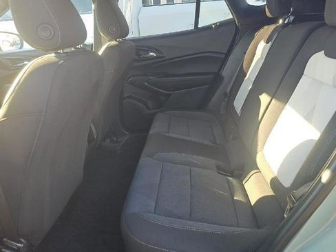 Used 2024 Chevrolet Trax RS image 11