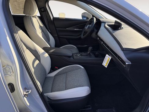 New 2026 MAZDA CX-30 Aire Edition image 19