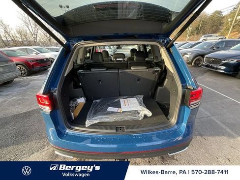 Certified 2025 Volkswagen Atlas SE AWD/4WD image 19