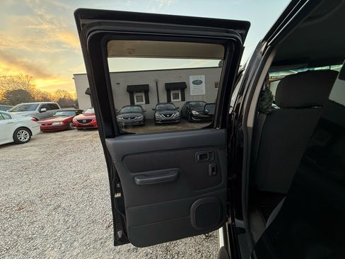 Used 2004 Nissan Frontier XE w/ (PWR) Pwr Pkg image 30