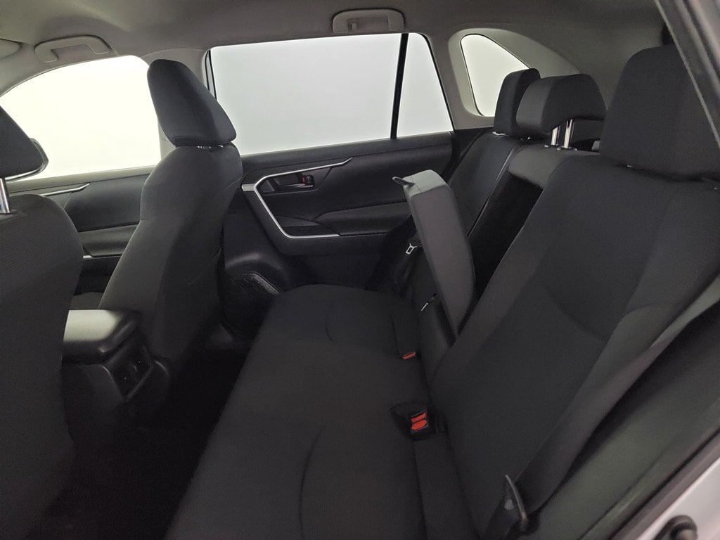 Used 2023 Toyota RAV4 LE AWD/4WD image 13