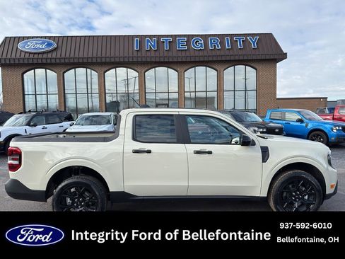 New 2025 Ford Maverick XLT w/ XLT Luxury Package AWD/4WD image 1