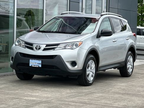 Used 2013 Toyota RAV4 LE AWD/4WD image 7