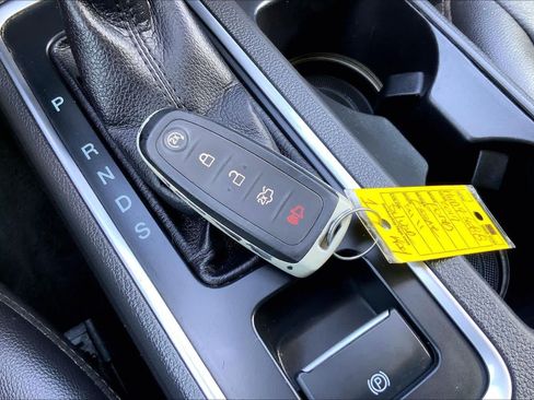 Used 2017 Ford Escape Titanium FWD image 14