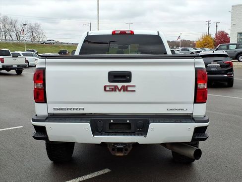Used 2015 GMC Sierra 2500 Denali image 6
