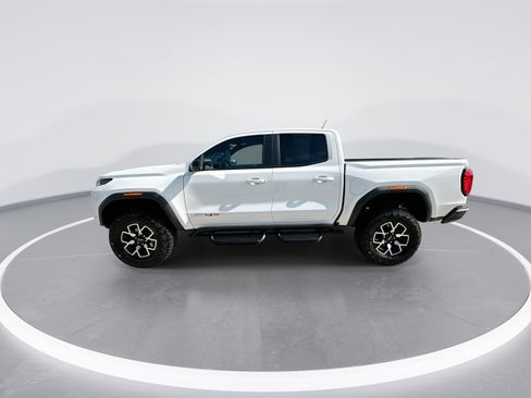 Used 2024 GMC Canyon AT4X AWD/4WD image 5