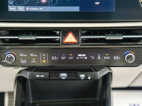 Used 2023 Kia Niro Wave w/ Wave Preserve Package FWD image 24
