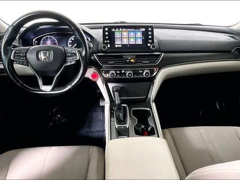 Used 2018 Honda Accord EX image 14