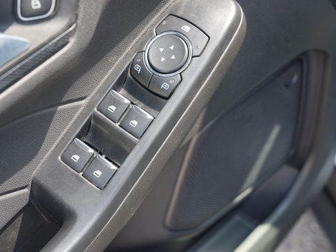 Used 2024 Ford Escape ST-Line w/ Tech Pack #1 AWD/4WD image 18