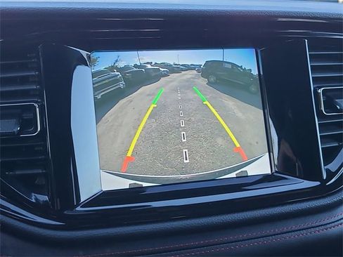 Used 2023 Dodge Durango GT image 34