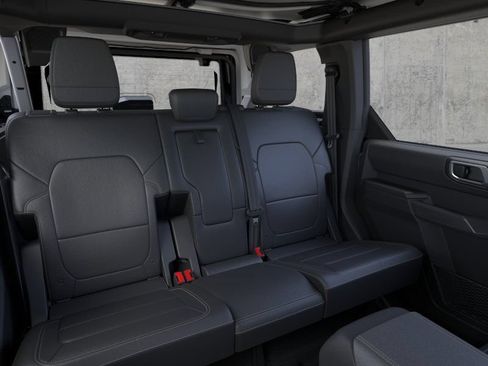 New 2026 Ford Bronco Badlands AWD/4WD image 11