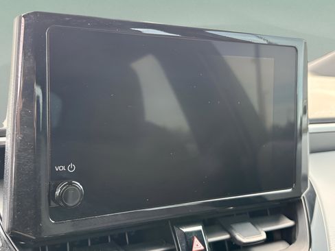 Used 2023 Toyota Corolla SE image 28