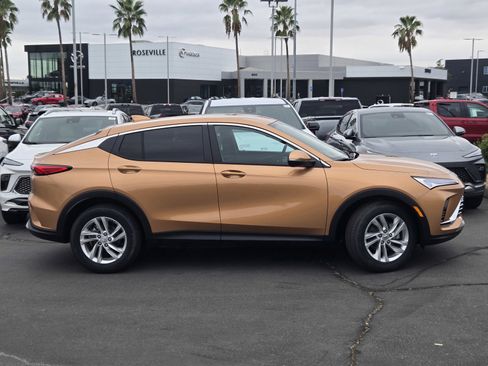 New 2025 Buick Envista Preferred w/ Convenience I Package image 3