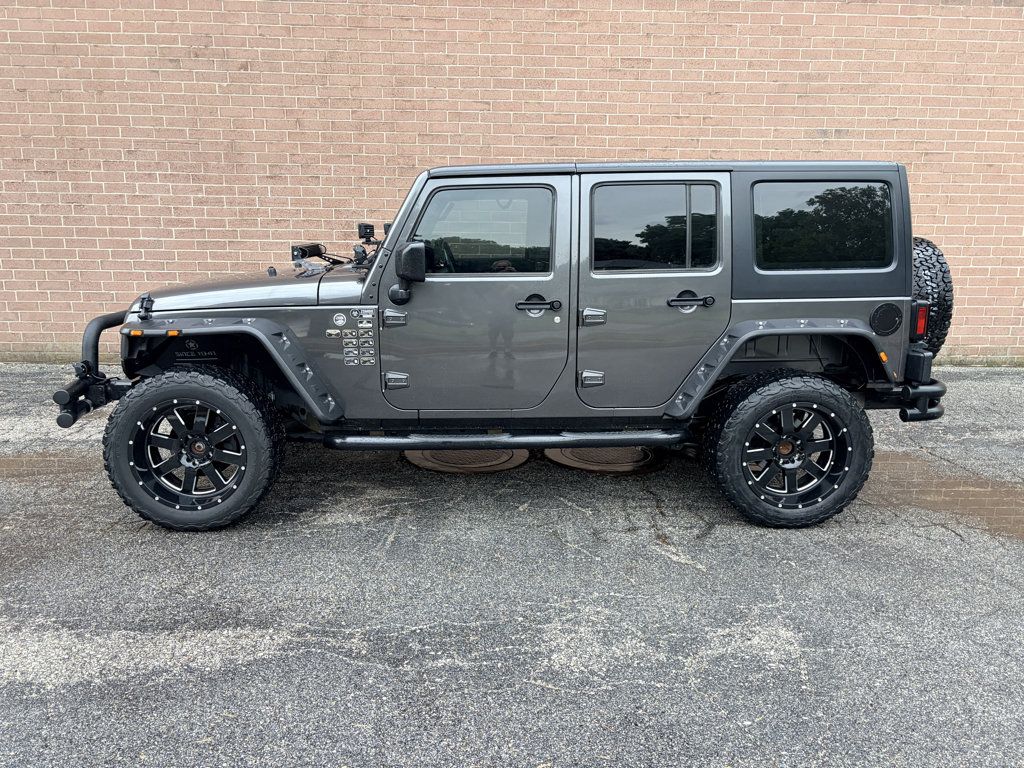 Used 2017 Jeep Wrangler Unlimited Sport w/ Connectivity Group AWD/4WD image 2