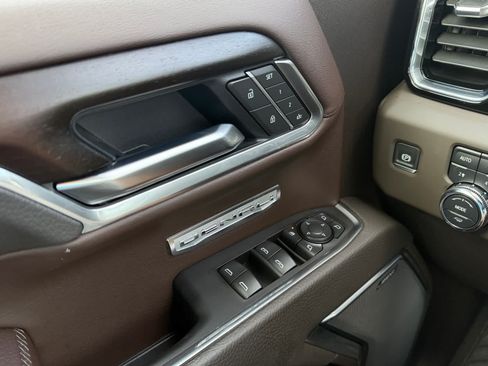Used 2025 GMC Sierra 1500 Denali AWD/4WD image 49