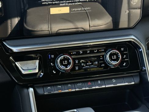 New 2026 GMC Sierra 1500 Denali w/ Denali Reserve Package image 14