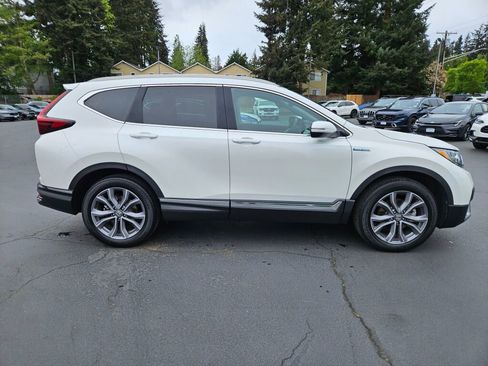 Used 2020 Honda CR-V Touring image 4