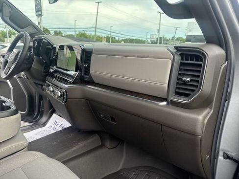 Used 2026 GMC Sierra 2500 SLE w/ SLE Value Package; AWD/4WD image 28