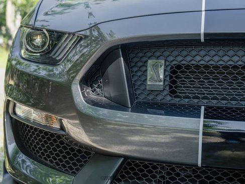 Used 2015 Ford Mustang Shelby GT350 RWD image 51