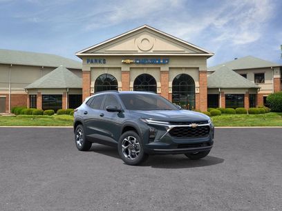 New 2026 Chevrolet Trax LT w/ Driver Confidence Package