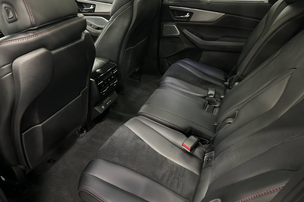 Used 2025 Acura MDX A-Spec AWD/4WD image 13