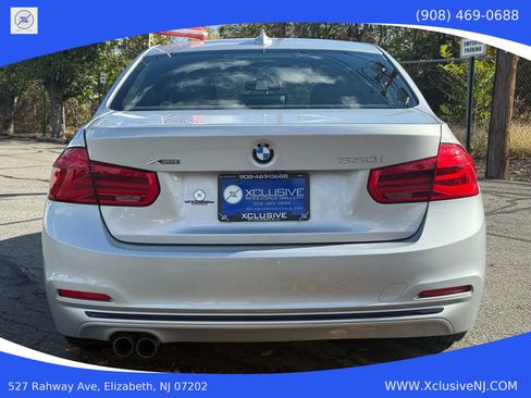 Used 2018 BMW 330i xDrive Sedan w/ Convenience Package image 3