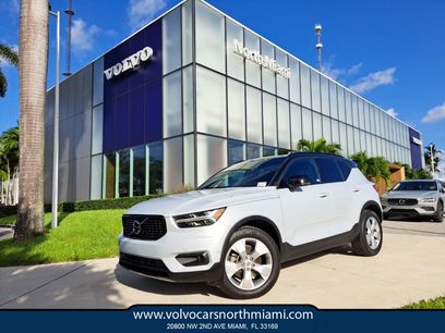 Used 2020 Volvo XC40 T5 R-Design w/ Protection Package Premier