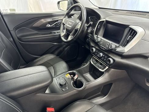 Used 2024 GMC Terrain SLT AWD/4WD image 27
