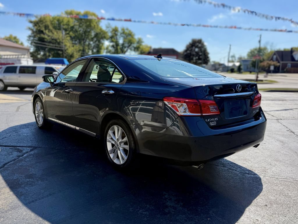 Used 2010 Lexus ES 350 w/ Preferred Accessory Package FWD image 6