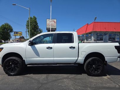 Used 2018 Nissan Titan SL w/ Midnight Edition