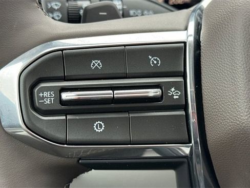 New 2026 GMC Terrain Denali w/ LPO, Floor Liner Package image 28