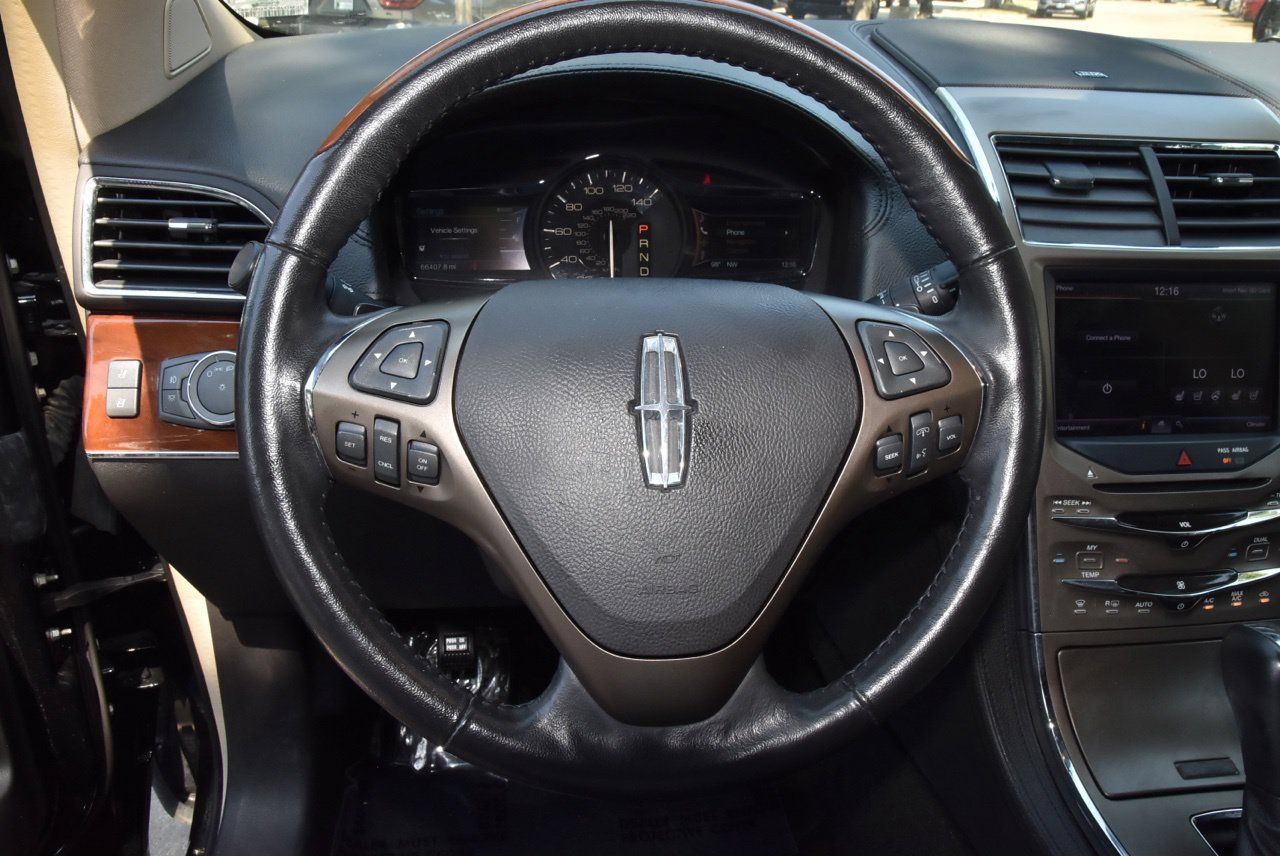 Used 2013 Lincoln MKX FWD image 22