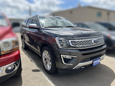 Used 2019 Ford Expedition Max Platinum AWD/4WD image 2