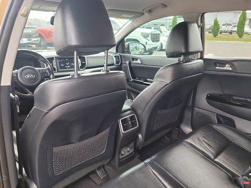 Used 2018 Kia Sportage EX w/ EX Sport Appearance Package FWD image 11