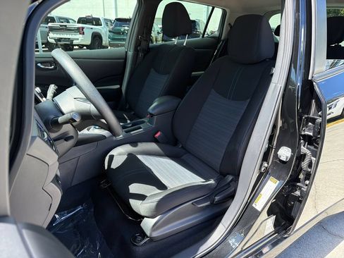 Used 2023 Nissan Leaf S FWD image 29