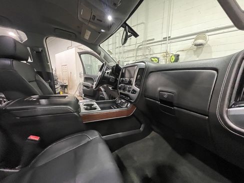 Used 2016 GMC Sierra 2500 SLT w/ Snow Plow Prep Package image 29